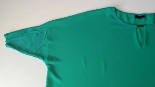 Blusa Couchel verde talla L