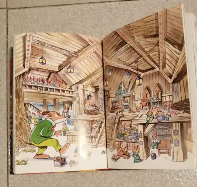 En el Reino de la Fantasía, libro infantil