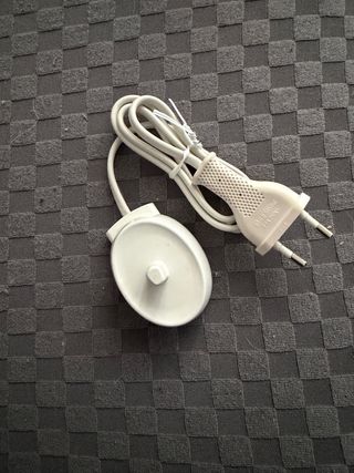 Caricabatterie OralB spazzolino elettrico