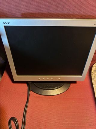 Ordenador Fujitsu + Pantalla