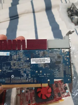 Lote 4 Tarjetas Gráficas ASUS y ATI