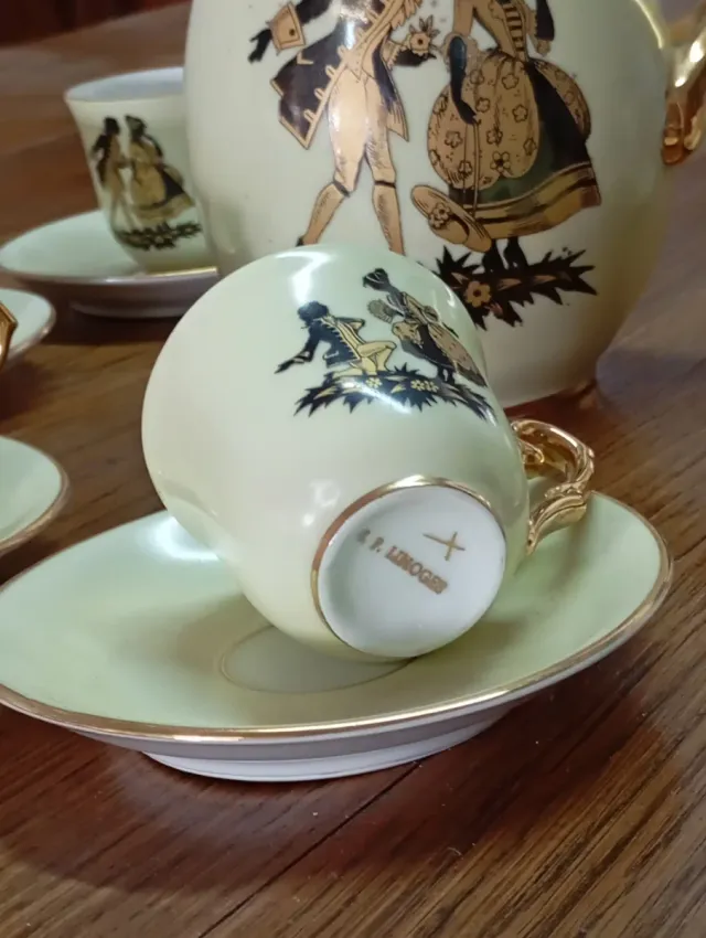Chocolatera Limoges con 6 tazas