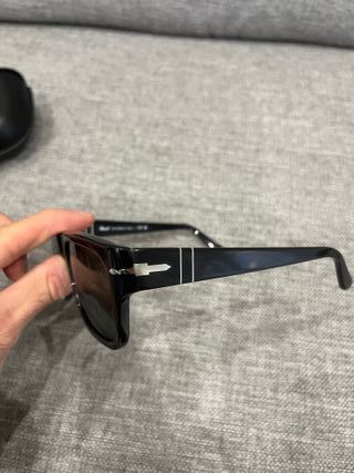 Occhiali da sole Persol PO3348S neri