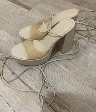 Zapatos Bershka plataforma beige