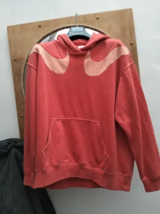 Felpa Nike corallo con doppio swoosh