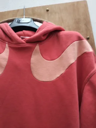 Felpa Nike corallo con doppio swoosh