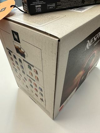 Cafetera Nespresso Inissia Krups Roja. (Nueva)