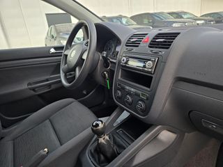 Volkswagen Golf 2005