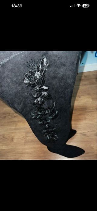 Botas altas negras con tacón