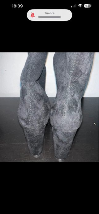 Botas altas negras con tacón