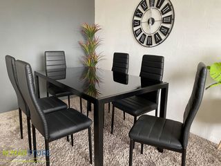 Mesa de comedor negra con 6 sillas Envio gratis