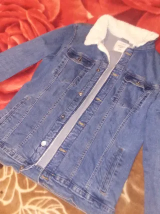 Chaqueta tejana con forro sherpa