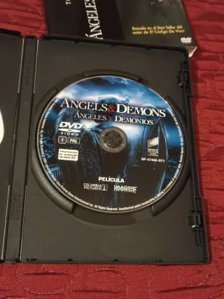DVD Ángeles y Demonios Tom Hanks
