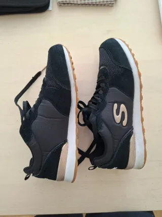 Skechers negras talla 41