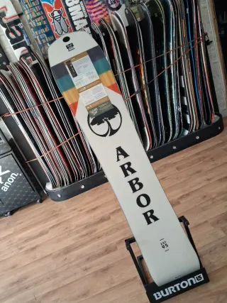 Tabla Snowboard 158 Arbor A Frame