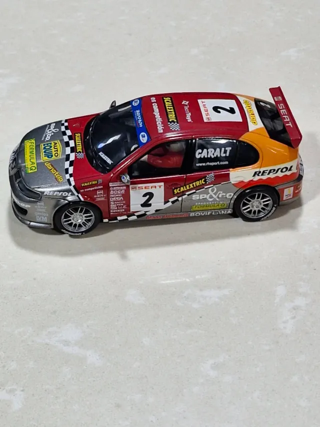 Scalextric SEAT leon