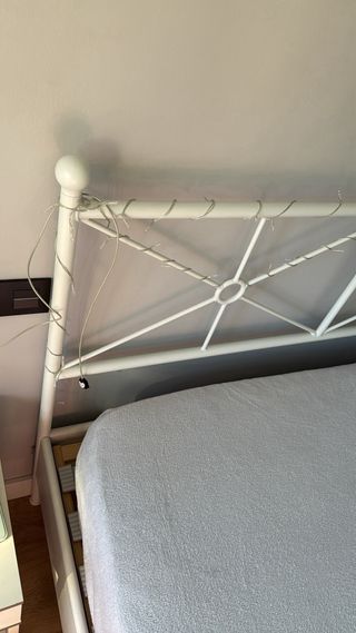 Estructura de somier metálico y madera