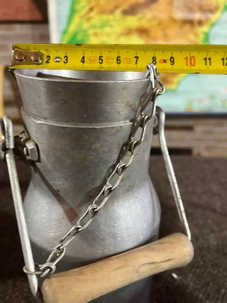 Lechera antigua pequeña