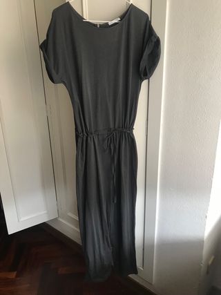 Mono Zara gris talla L con bolsillos