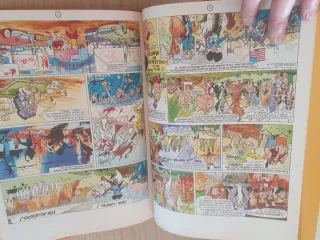 Isterix - Increibles Historias (Spanish Edition)