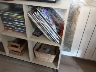 Estantería baja Klast Home madera y metal