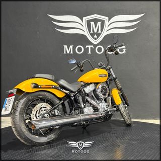 HARLEY DAVIDSON STREET BOB 117 - 2025 con 2 km