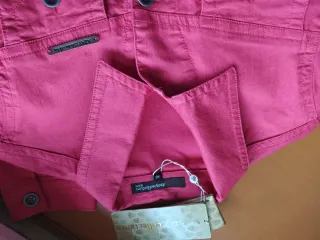 Cazadora estilo vaquera