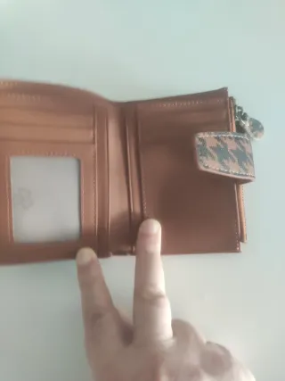 Cartera monedero mujer beige y oro