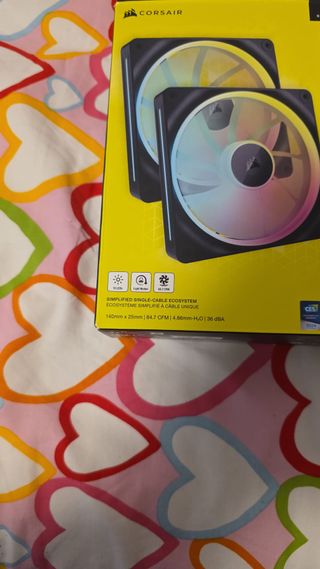 Ventiladores CORSAIR iCUE lINK rx140 mm REGALO 3