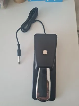 Piano Digital Thomann DP-26 + Mueble + Banco