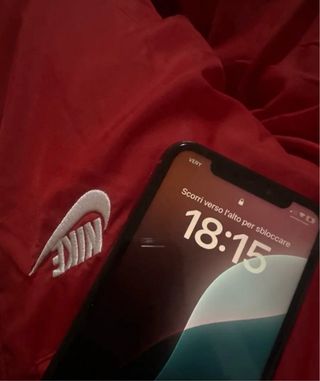 iPhone XR Rosso