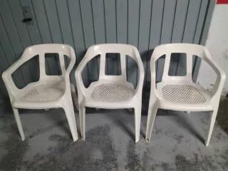 Lote de tres sillas de terraza jardín en perfecto