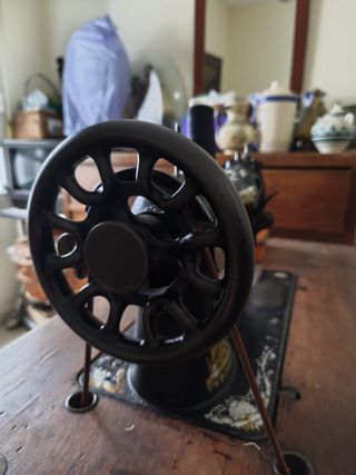 Máquina de coser antigua Singer a pedal – FUNCIONA