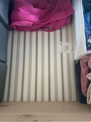Cajonera IKEA Hemnes 3 cassetti e maniglie a nuvola