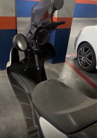 Yamaha Majesty 125cc Maxi Scooter Automática