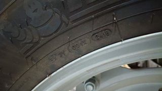 2  Michelin 380/70R28 con llanta