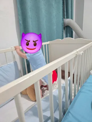 Cuna y parque de bebé buen estado