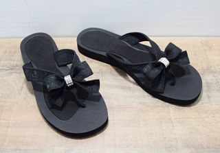 Chanclas de mujer Guess, modelo Tuta, Talla 37,5