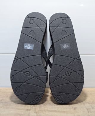 Chanclas de mujer Guess, modelo Tuta, Talla 37,5