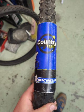 2x Cubierta Michelin Country Trail 26x2.00