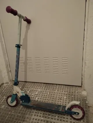 Patinete Infantil Frozen