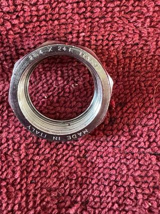 Dirección Campagnolo Record Italia