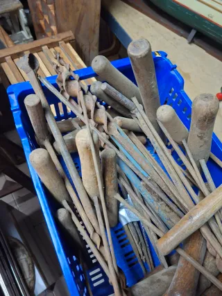 32 Barrinas y Berbiquí Antiguos