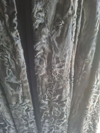 Abrigo piel astracán señora negro