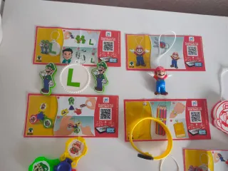 Lote Figuras Mario y Luigi Kinder Sorpresa