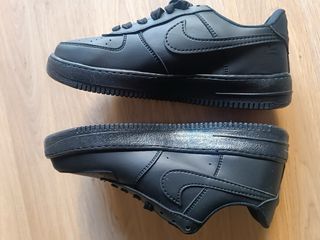 Nike Air Force 1 '07 WB Negras Talla 44.5 NUEVAS