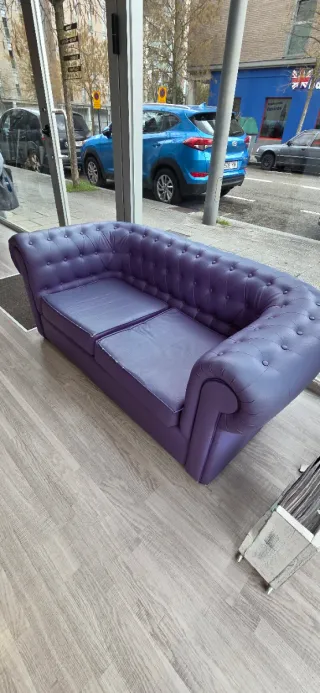 Sofá Chester Piel Sintética Morado