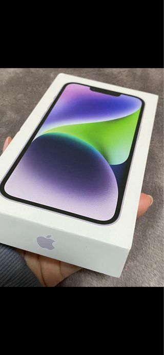 iPhone 14 Plus Morado