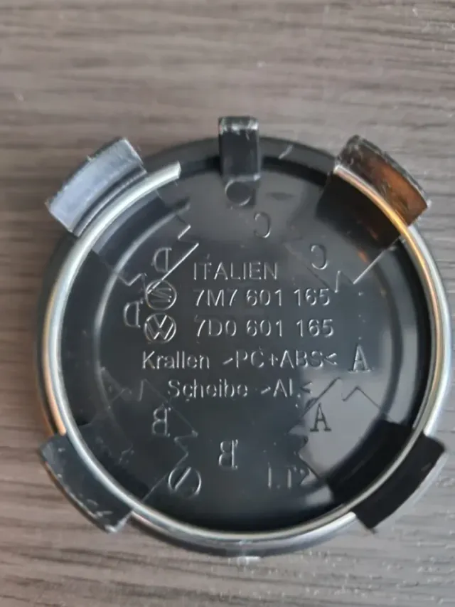 VOLKSWAGUEN TAPAS CENTRO LLANTA 63mm