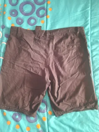 Pantalones cortos negros Divided